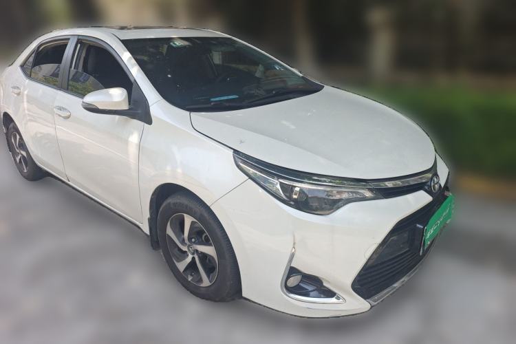 Used Toyota Levin 2017 Revised 185T CVT Elite Edition China V Standard Front Right 45 Deg