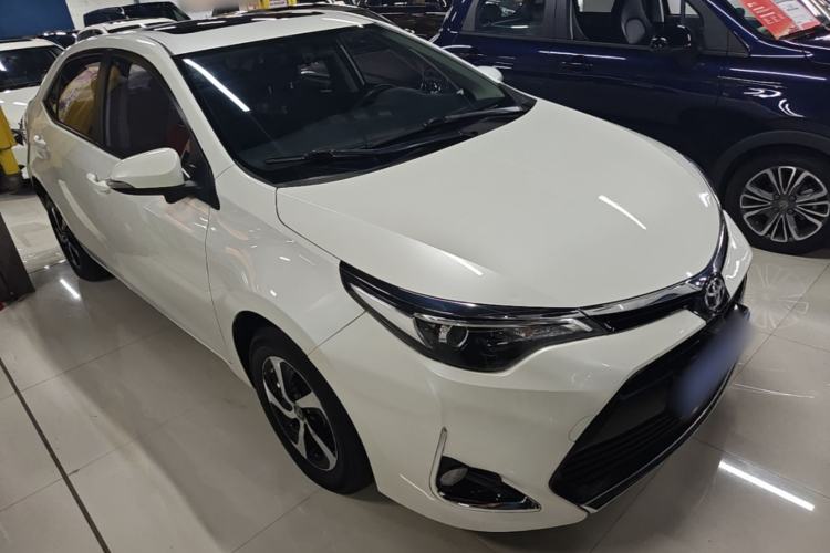 Used Toyota Levin 2017 Revised 185T CVT Elite Edition China V Standard Front Right 45 Deg