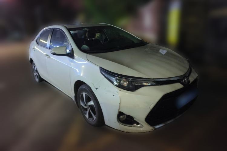 Used Toyota Levin 2017 Revised 185T CVT Elite Edition China V Standard Front Right 45 Deg