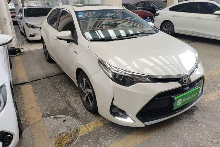 Used Toyota Levin 2017 Revised Version 185T CVT Elite Edition China VI Standard Front Right 45 Deg