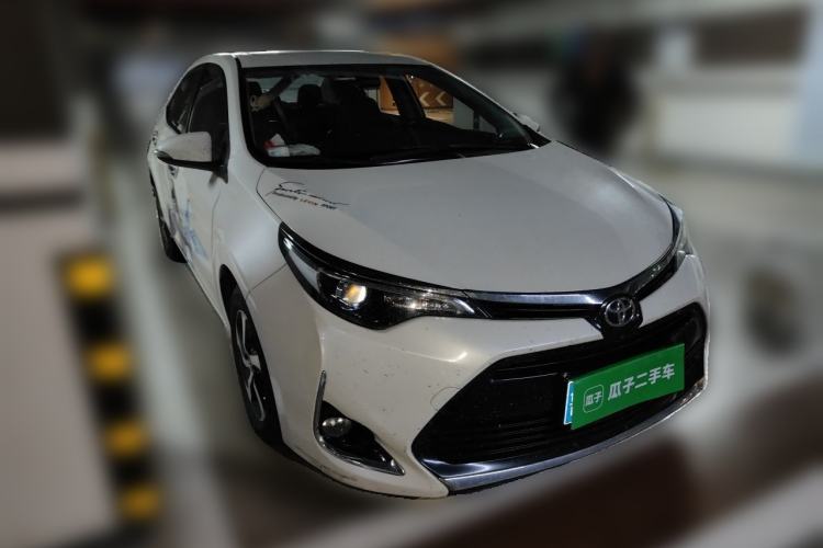 Used Toyota Levin 2017 Revised 185T CVT Elite Edition China V Standard Front Right 45 Deg
