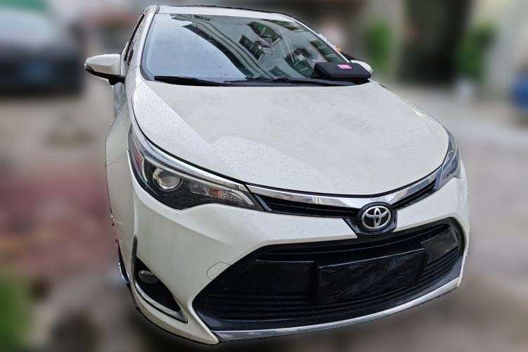 Used Toyota Levin 2017 Revised 185T CVT Elite Edition China V Standard Front Right 45 Deg