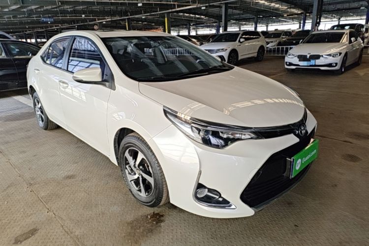 Used Toyota Levin 2017 Revised 185T CVT Elite Edition China V Standard Front Right 45 Deg