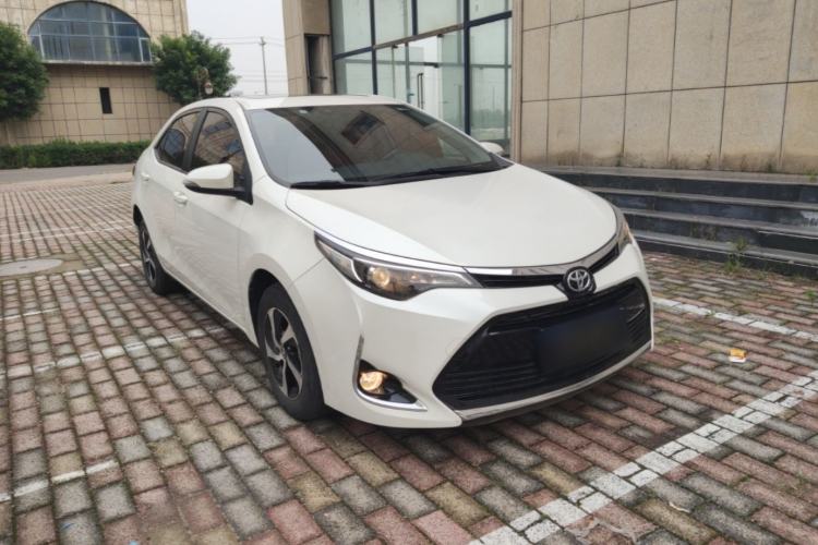 Used Toyota Levin 2017 Revised 185T CVT Elite Edition China V Standard Front Right 45 Deg