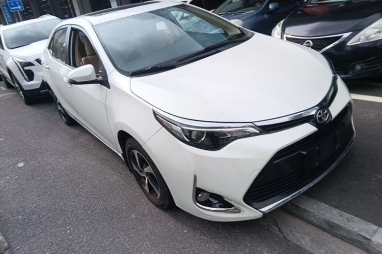 Used Toyota Levin 2017 Revised 185T CVT Elite Edition China V Standard Front Right 45 Deg