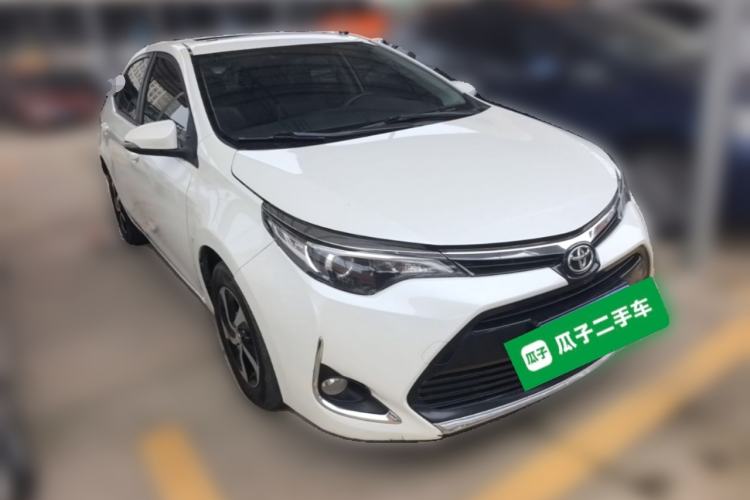 Used Toyota Levin 2017 Revised 185T CVT Elite Edition China V Standard Front Right 45 Deg