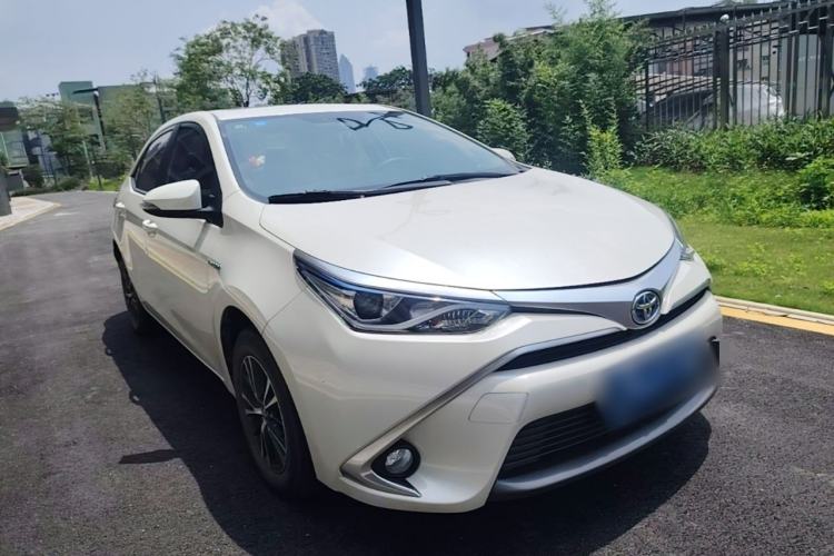 Used Toyota Levin 2017 Revised Dual-Engine 1.8H GS E-CVT Elite Sunroof Version China V Standard Front Right 45 Deg