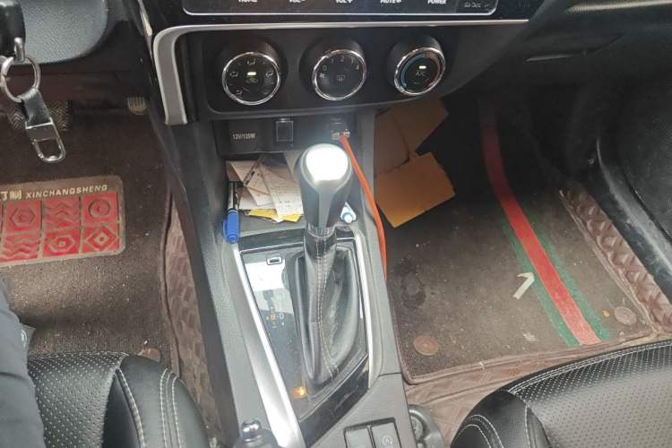 Used Toyota Levin 2017 Revised 185T CVT Elite Edition China V Standard Gear Lever