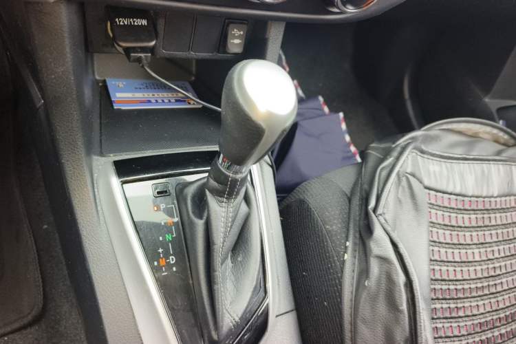 Used Toyota Levin 2017 Revised 185T CVT Elite Edition China V Standard Gear Lever