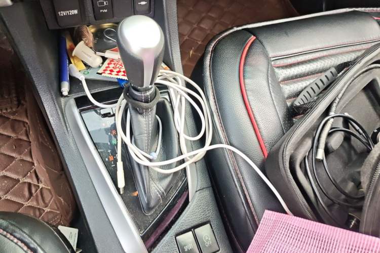 Used Toyota Levin 2017 Revised 185T CVT Elite Edition China V Standard Gear Lever