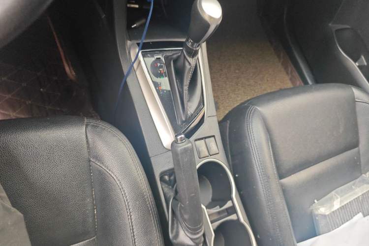 Used Toyota Levin 2017 Revised 185T CVT Elite Edition China V Standard Gear Lever