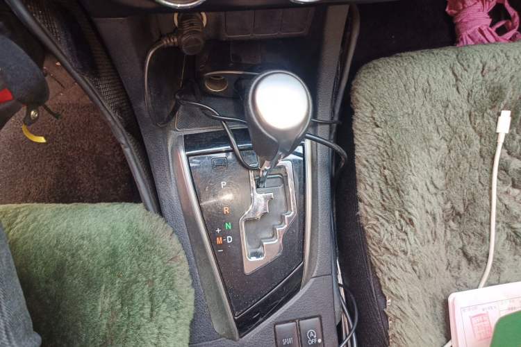 Used Toyota Levin 2017 1.2T G CVT Elite Edition Gear Lever