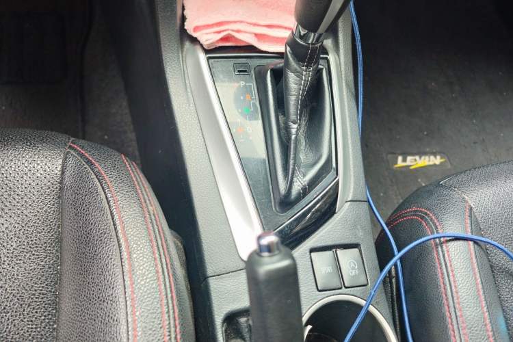Used Toyota Levin 2017 Revised 185T CVT Elite Edition China V Standard Gear Lever