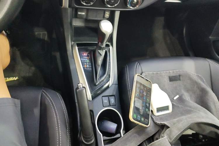 Used Toyota Levin 2017 Revised 1.8 GS CVT Elite Edition China V Standard Gear Lever