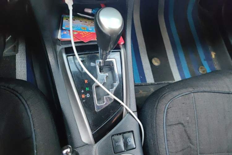 Used Toyota Levin 2017 1.2T G CVT Elite Edition Gear Lever