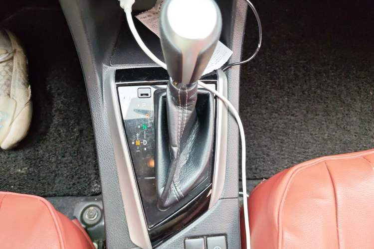 Used Toyota Levin 2017 Revised 185T CVT Elite Edition China V Standard Gear Lever