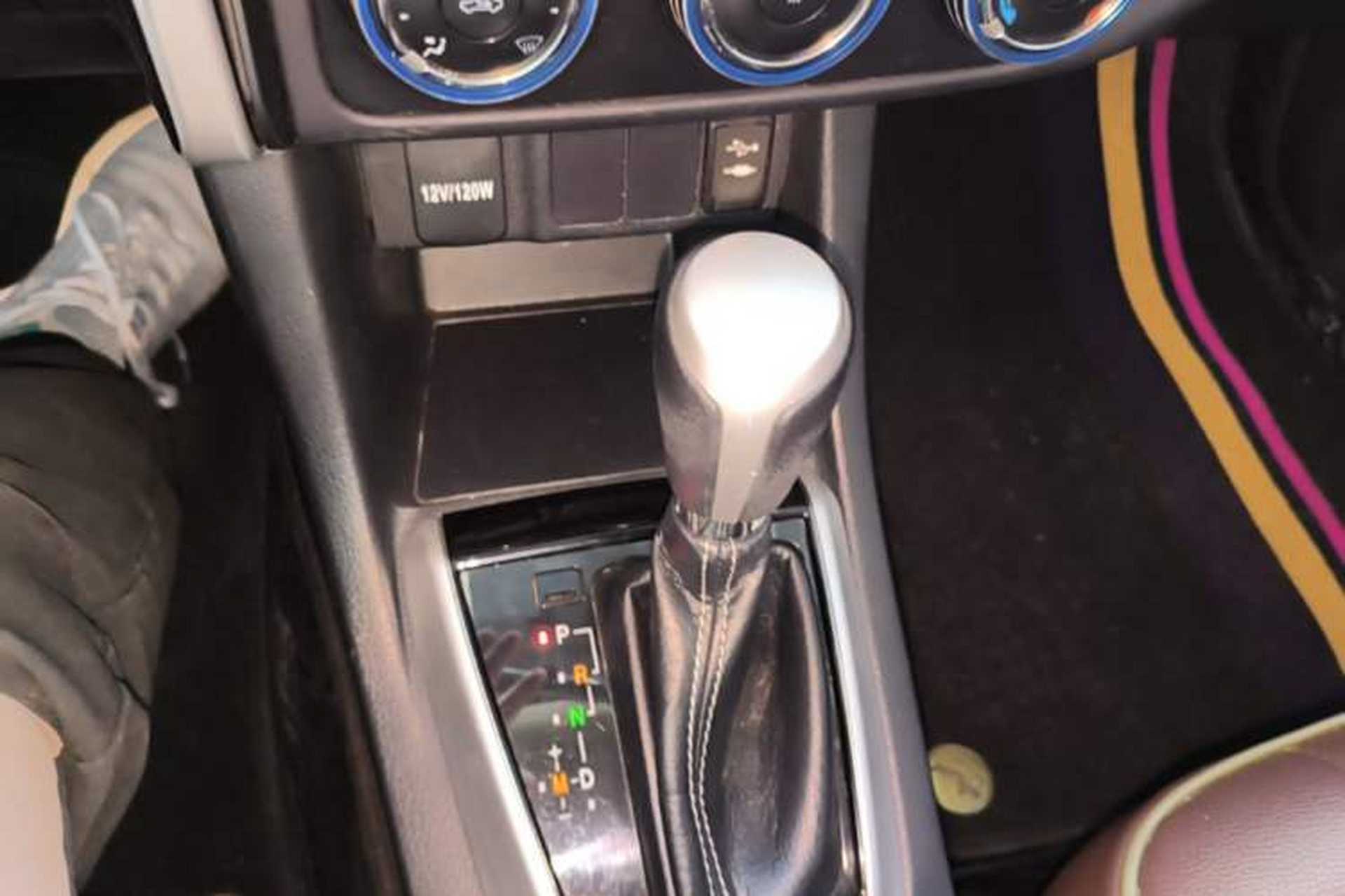 Used Toyota Levin 2017 Revised 185T CVT Elite Edition China V Standard Gear Lever