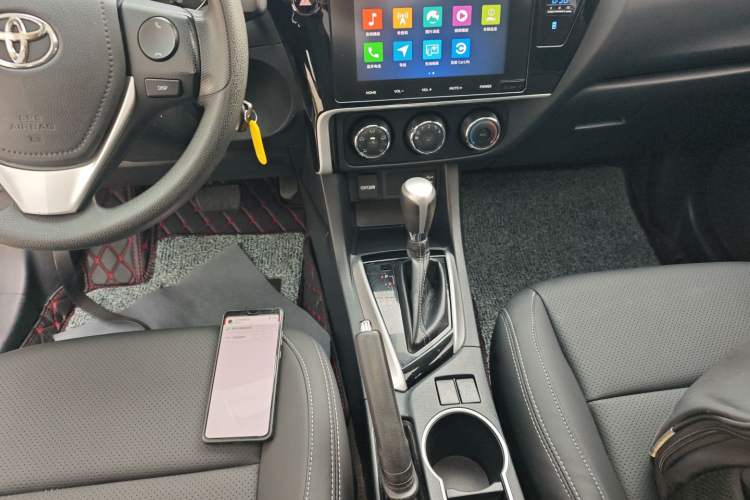 Used Toyota Levin 2017 Revised 185T CVT Elite Edition China V Standard Gear Lever