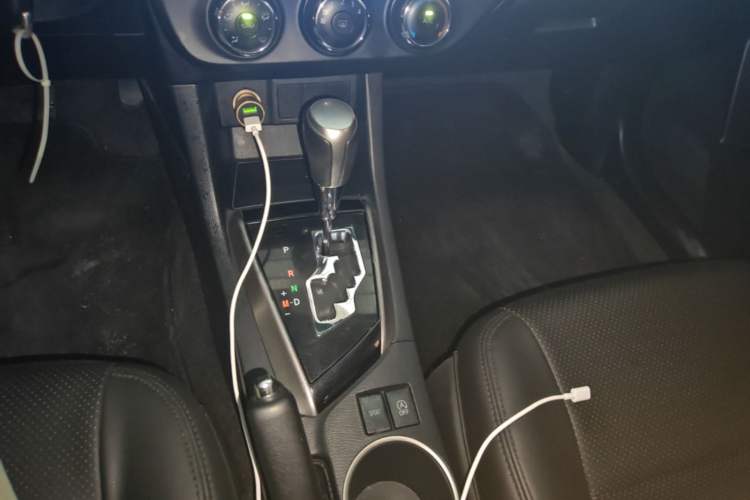 Used Toyota Levin 2017 1.2T G CVT Elite Edition Gear Lever