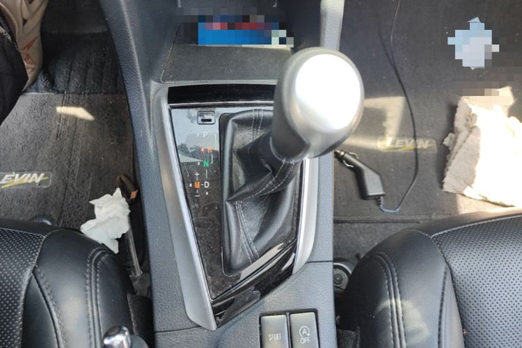 Used Toyota Levin 2017 Revised 185T CVT Elite Edition China V Standard Gear Lever