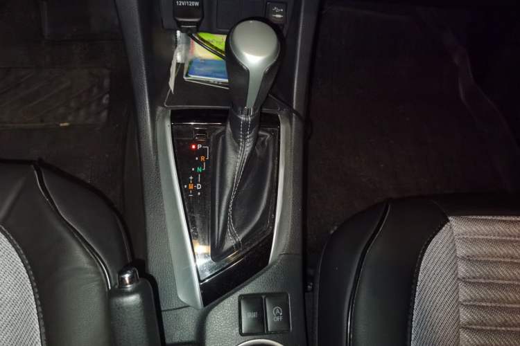 Used Toyota Levin 2017 Revised 185T CVT Elite Edition China V Standard Gear Lever