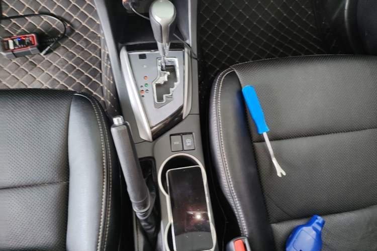 Used Toyota Levin 2017 1.2T G CVT Elite Edition Gear Lever