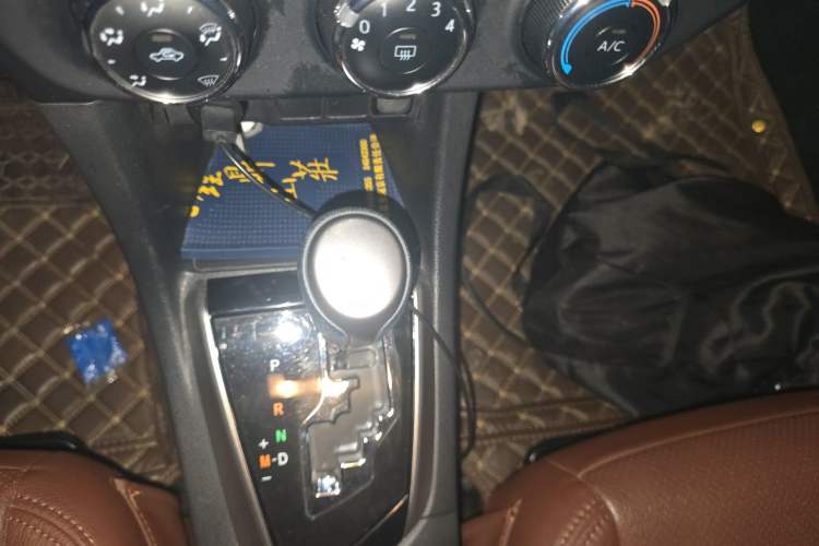 Used Toyota Levin 2017 1.8GS CVT Elite Edition Gear Lever