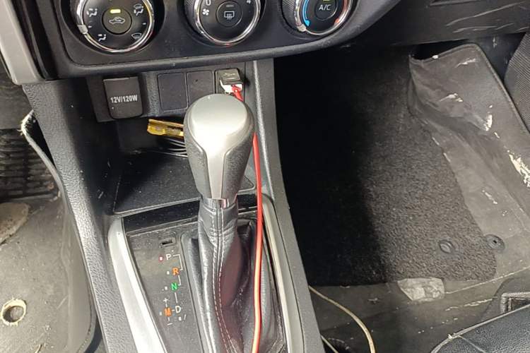 Used Toyota Levin 2017 Revised 185T CVT Elite Edition China V Standard Gear Lever