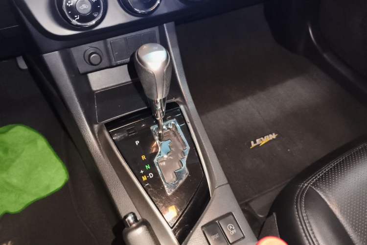 Used Toyota Levin 2017 1.2T G CVT Elite Edition Gear Lever