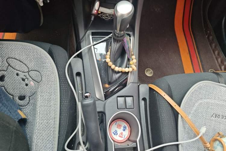 Used Toyota Levin 2017 Revised 185T CVT Elite Edition China V Standard Gear Lever