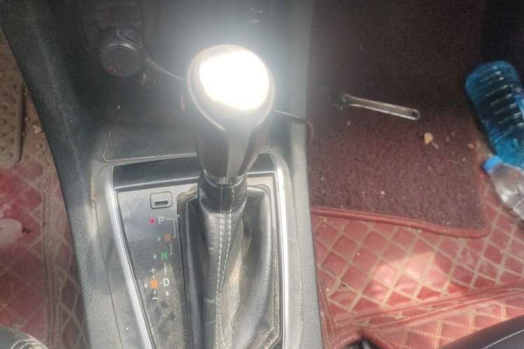 Used Toyota Levin 2017 Revised 185T CVT Elite Edition China V Standard Gear Lever