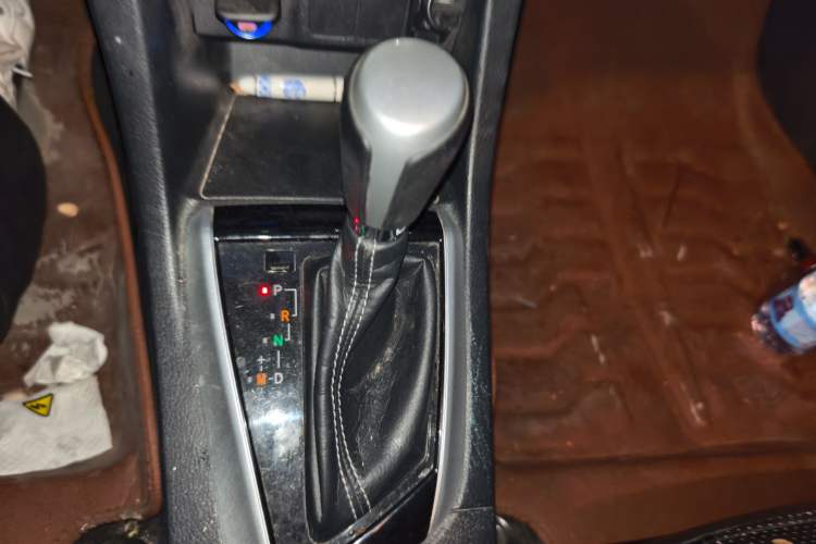 Used Toyota Levin 2017 Revised 185T CVT Elite Edition China V Standard Gear Lever