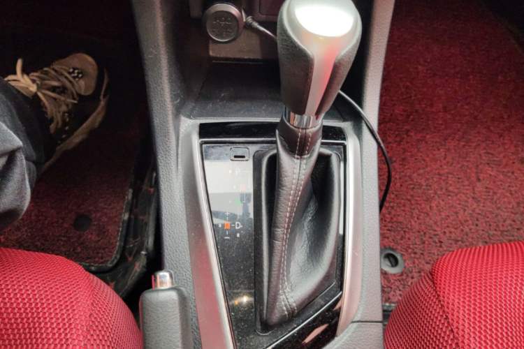 Used Toyota Levin 2017 Revised 185T CVT Elite Edition China V Standard Gear Lever