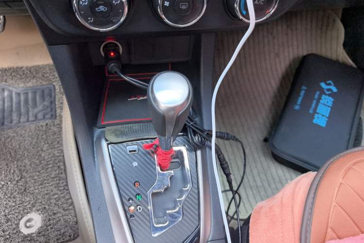 Used Toyota Levin 2017 1.2T G CVT Elite Edition Gear Lever