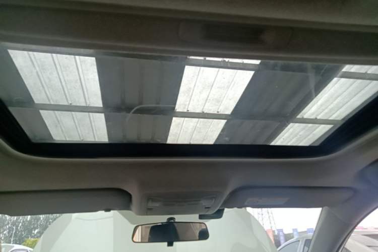 Used Toyota Levin 2017 Revised 185T CVT Elite Edition China V Standard Headliner