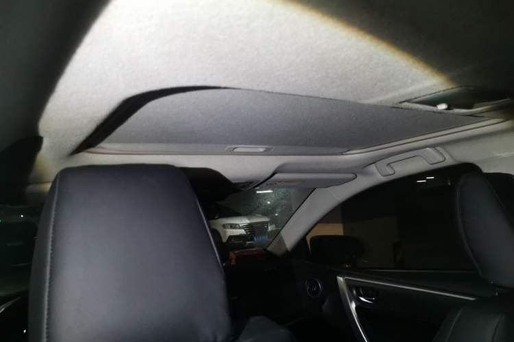Used Toyota Levin 2017 Revised 185T CVT Elite Edition China V Standard Headliner