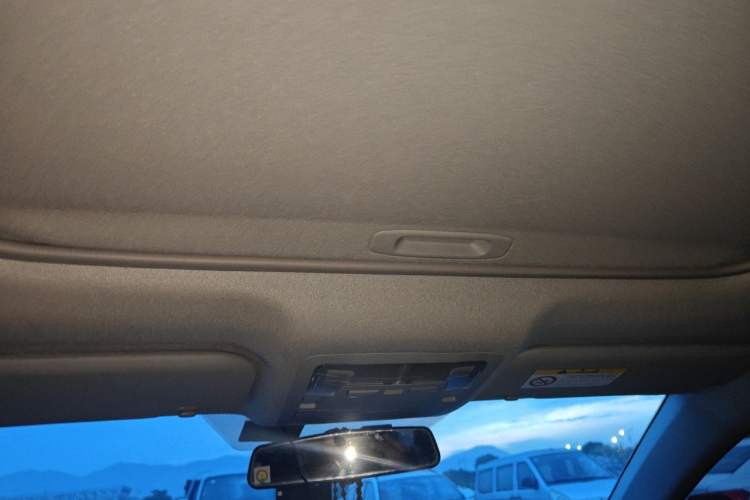 Used Toyota Levin 2017 Revised 185T CVT Elite Edition China V Standard Headliner