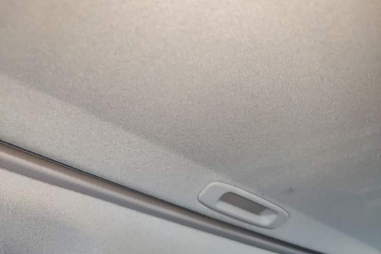 Used Toyota Levin 2017 Revised 185T CVT Elite Edition China V Standard Headliner