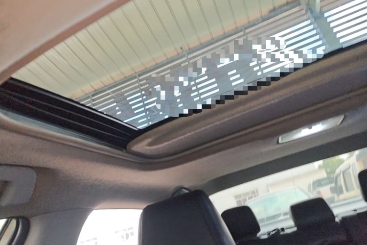 Used Toyota Levin 2017 Revised 185T CVT Elite Edition China V Standard Headliner
