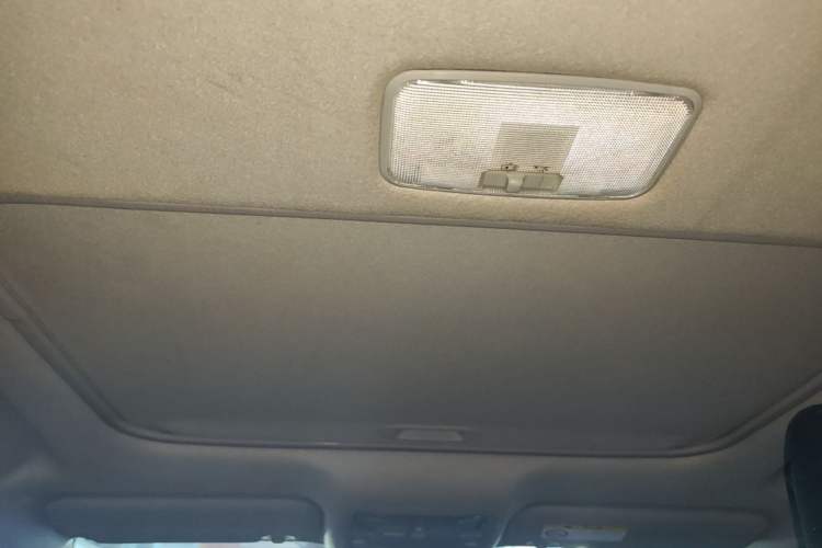 Used Toyota Levin 2017 Revised 185T CVT Elite Edition China V Standard Headliner