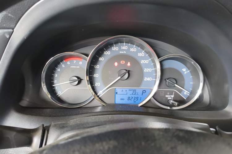 Used Toyota Levin 2017 Revised Version 185T CVT New Sharp Edition China V Standard Instrument Cluster