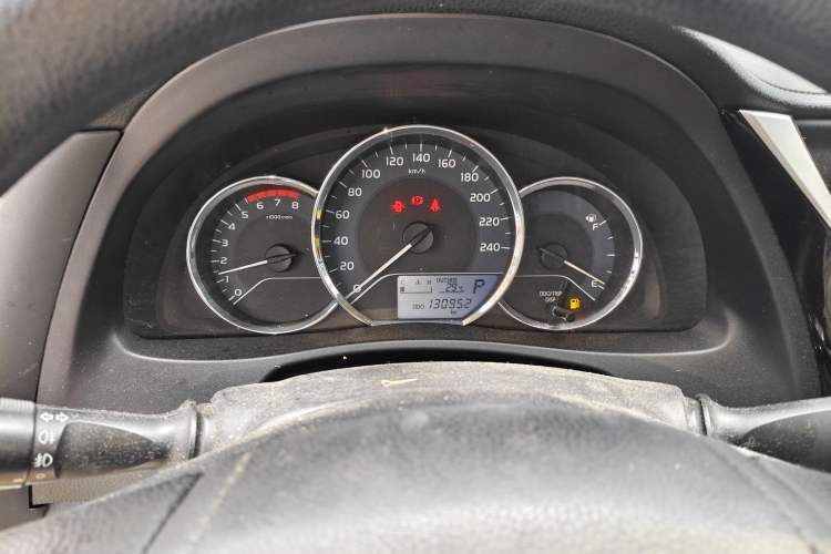 Used Toyota Levin 2017 Revised Version 185T CVT New Sharp Edition China V Standard Instrument Cluster