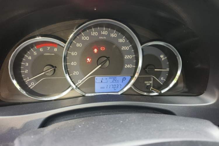 Used Toyota Levin 2017 Revised 185T CVT Elite Edition China V Standard Instrument Cluster
