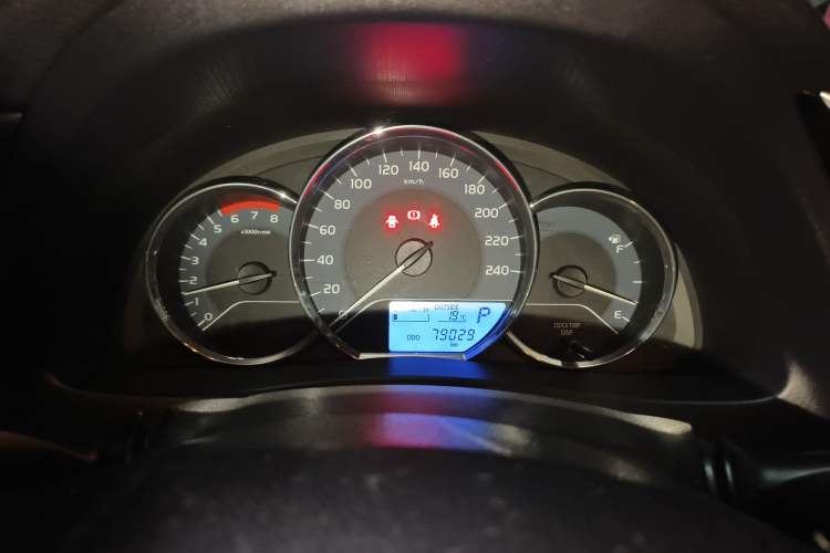 Used Toyota Levin 2017 Revised 185T CVT Elite Edition China V Standard Instrument Cluster