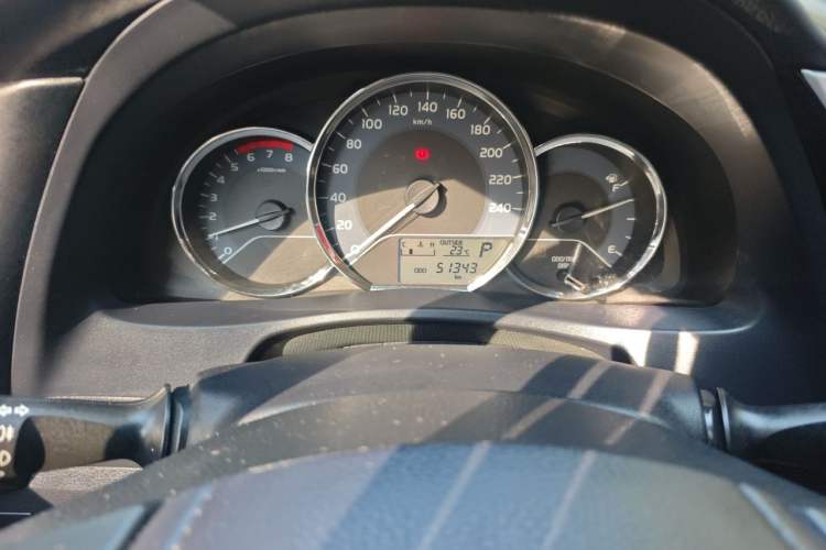 Used Toyota Levin 2017 Revised 185T CVT Elite Edition China V Standard Instrument Cluster