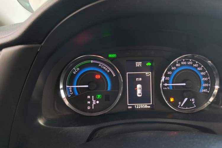 Used Toyota Levin 2017 Revised Dual-Engine 1.8H GS E-CVT Elite Sunroof Version China V Standard Instrument Cluster