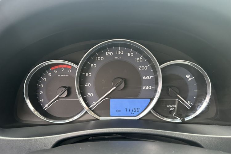 Used Toyota Levin 2017 Revised 185T CVT Elite Edition China V Standard Instrument Cluster