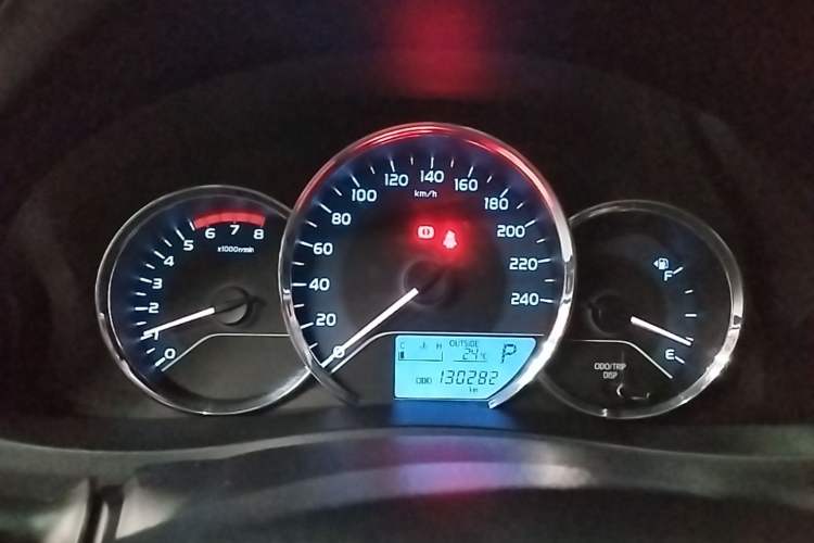 Used Toyota Levin 2017 Revised 185T CVT Elite Edition China V Standard Instrument Cluster
