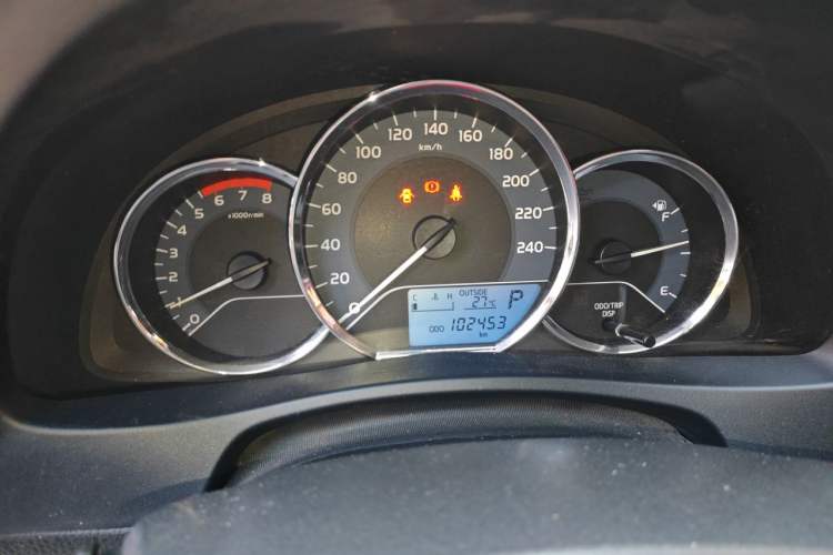 Used Toyota Levin 2017 Revised 185T CVT Elite Edition China V Standard Instrument Cluster