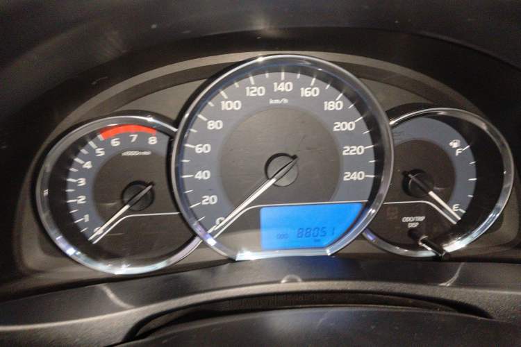 Used Toyota Levin 2017 Revised 185T CVT Elite Edition China V Standard Instrument Cluster